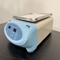 Thermo MaxQ 2000 Shaker image 1